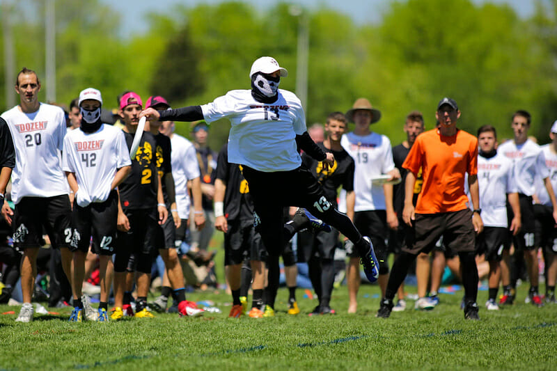 College Championships Wrap: Trap Games, Face Masks, & Jon NetherClone -  Ultiworld