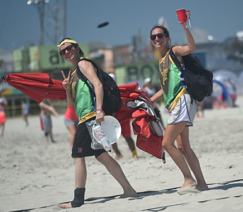 Photo; Brian Canniff -- UltiPhotos.com