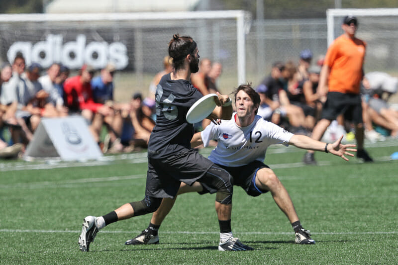 Revolver's Grant Lindsley throws in the Pro Flight Finale final. Photo: Rodney Chen -- UltiPhotos.com