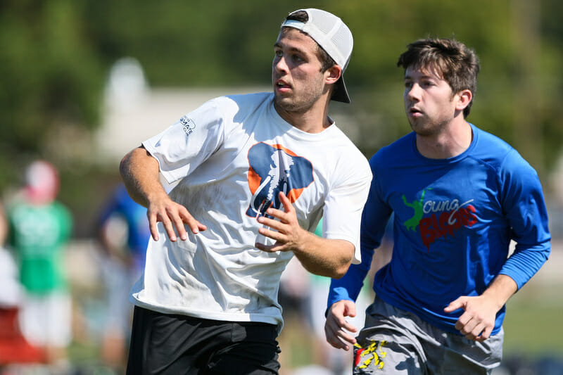 Toronto Grand Truck competing at 2014 Northeast Regionals. Photo: Burt Granofsky -- UltiPhotos.com