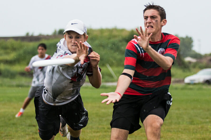 Alex Barnett of Cincinnati Flying Pig lays out for the block against Connecticut Insomnia during Friday U19 pool play. Photo: Daniel Thai -- UltiPhotos.com