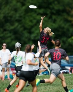 Scandal's Sandy Jorgensen at 2016 Mid-Atlantic Club Regionals. Photo: Kevin Leclaire -- UltiPhotos.com