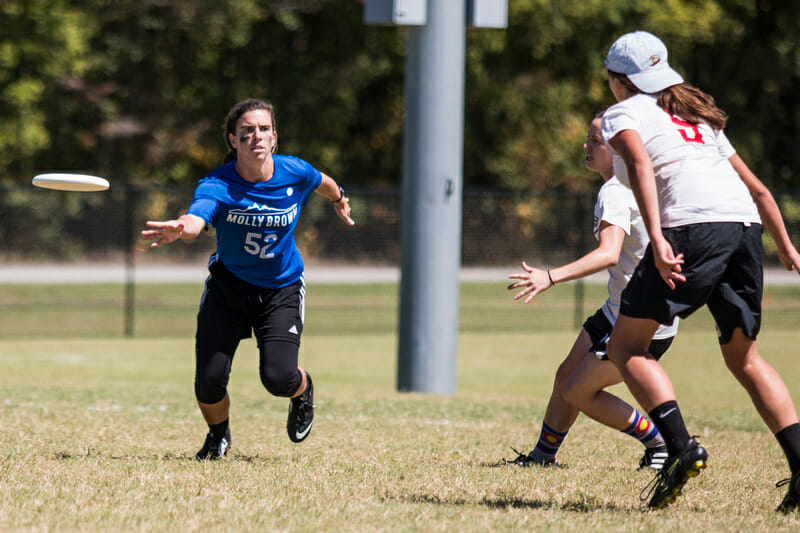 Molly Brown's Claire Chastain at 2016 South Central Club Regionals. Photo: Daniel Thai -- UltiPhotos.com