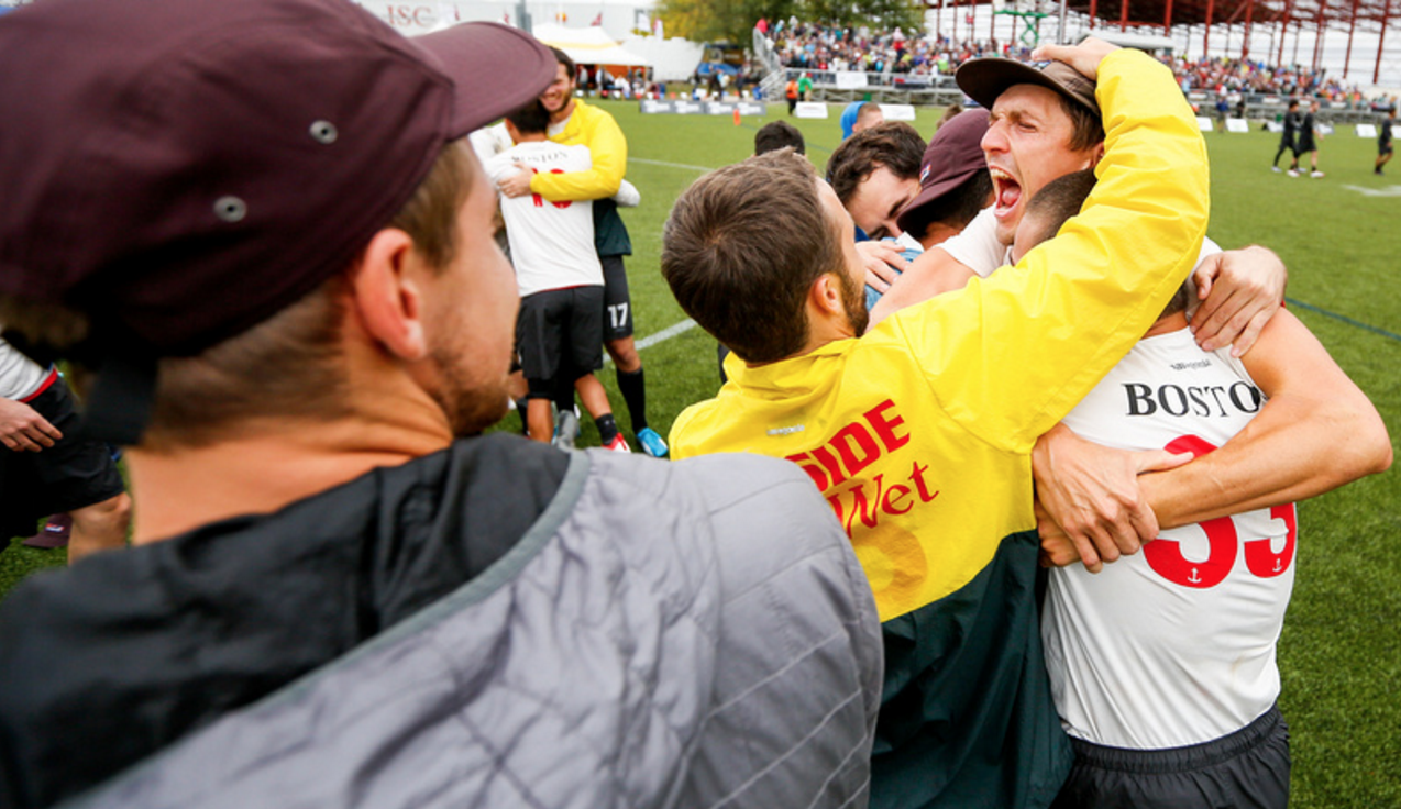 Will Neff celebrates with Ironside after winning the 2016 National Championship. Photo: Paul Rutherford -- UltiPhotos.com