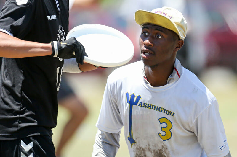 Washgnton's Khalif El Salaam at the 2016 DI College Championships. Photo: Paul Rutherford -- UltiPhotos.com