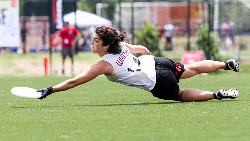 Stanford's Monisha White lays out at the 2016 College Championships.