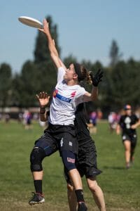 Molly Brown's Liza Minor gets up for a grab at the 2017 Pro Championships