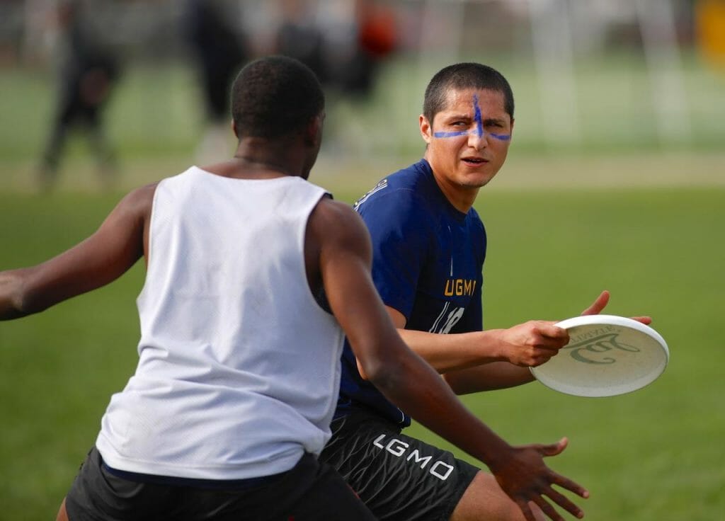 Cal's Jacob McCurdy looks for a throwing option in the Stanford Open 2018 final.