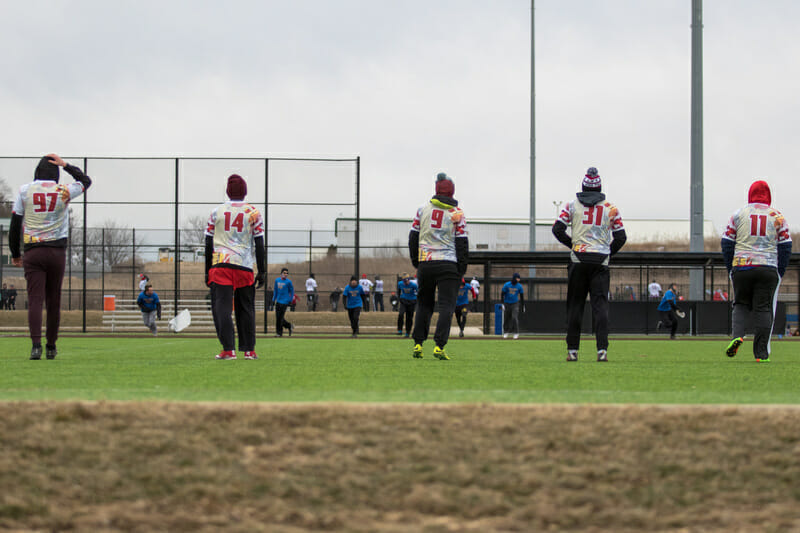 Texas State waits to receive the pull at Meltdown 2018.