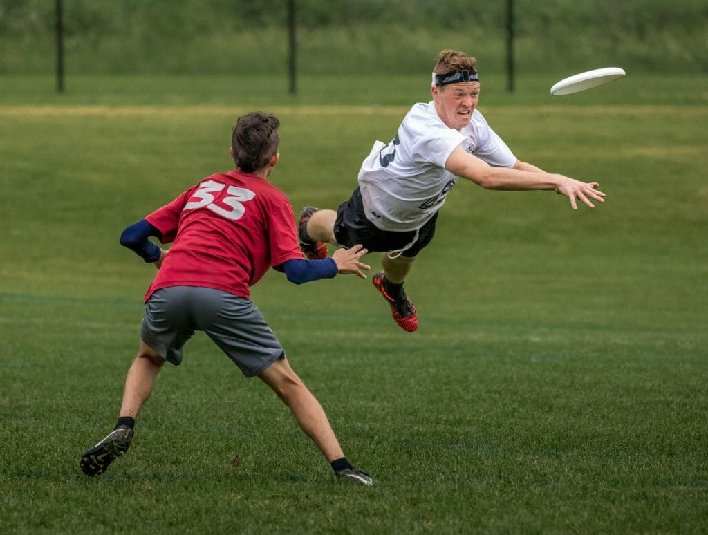 Grady and Nathan Hale in the Boys' Division final of the 2018 High School National Invite.