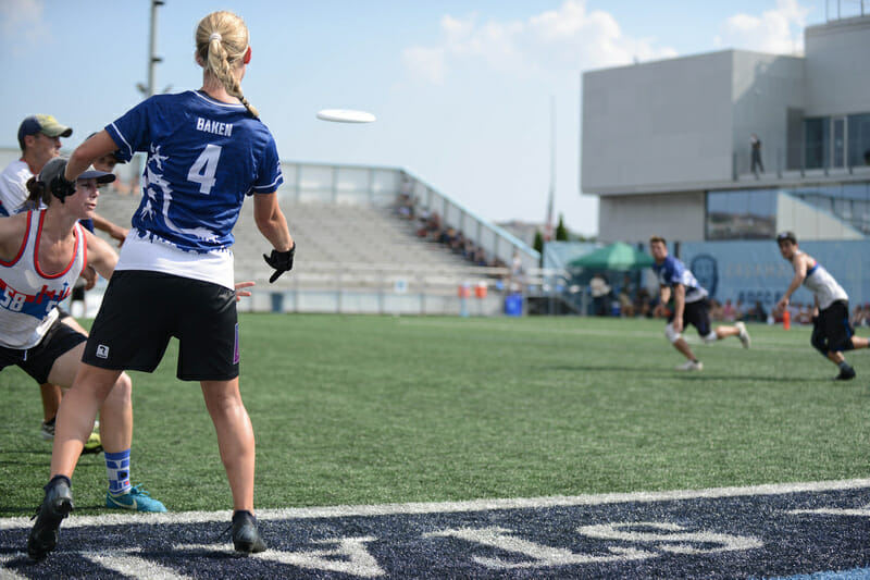 Drag'N Thrust's Erica Baken sends a throw during the final at the 2018 Pro Championships.