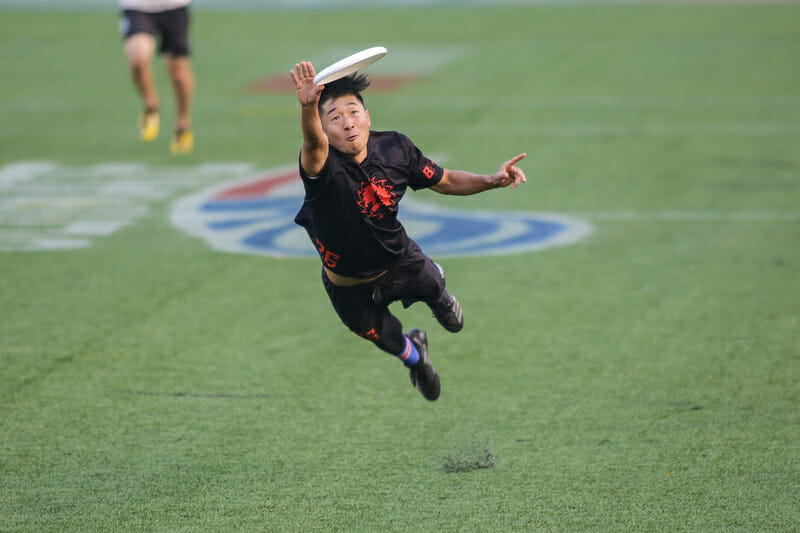 Ring of Fire's Allan Laviolette makes a spectacular grab in the semifinals of the 2018 Pro Championships.