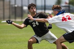 Oregon's Leandro Marx. Photo: Daniel Thai -- UltiPhotos.com