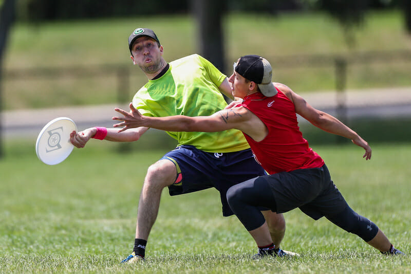 Jeff Graham of Amherst Sprout at the 2019 Boston Invite. Photo: Alec Zabrecky -- UltiPhotos.com