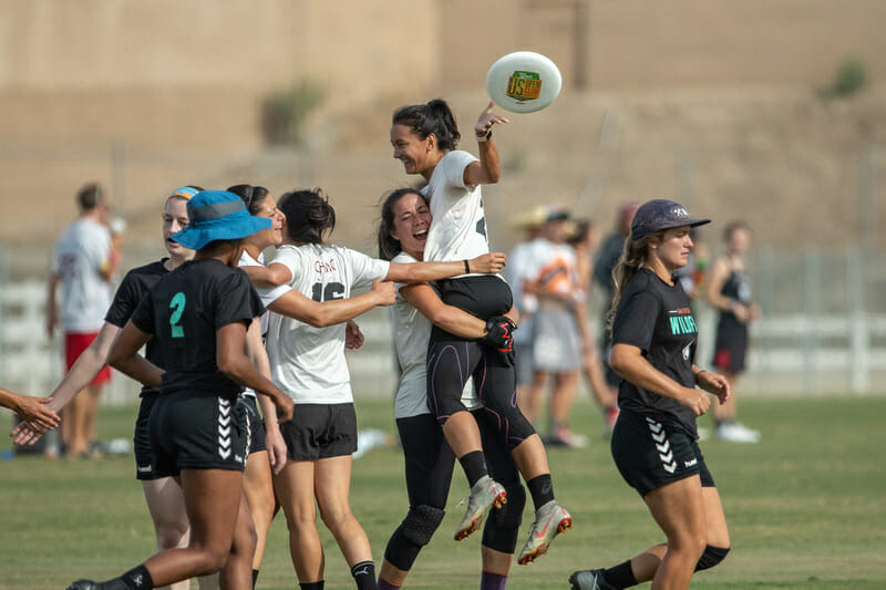 San Francisco Nightlock celebrate their win over San Diego Wildfire to clinch their Nationals bid. Photo: Rodney Chen -- UltiPhotos.com