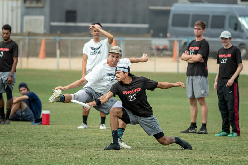 San Francisco Revolver and SoCal Condors at 2019 Southwest Regionals. Photo: Rodney Chen -- UltiPhotos.com