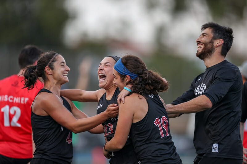 Philadelphia AMP celebrate a second straight title at the 2019 Club Championships. Photo: Paul Rutherford -- UltiPhotos.com