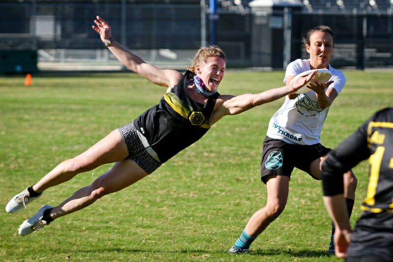 An incredibly close play caught perfectly at 2019 Nor Cal Mixed Sectionals. Photo: Kristina Geddert -- UltiPhotos.com 