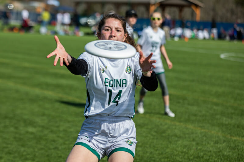 Edina's Juliana Hengel concentrates for the catch. Photo: Katie Cooper -- UltiPhotos.com