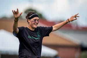 Jack Verzuh in the 2017 College Championships final. Photo: Taylor Nguyen -- UltiPhotos.com