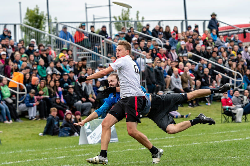 Mark Lloyd and Andre Gailits battle in the 2019 Canadian Ultimate Championship final. Photo: Jeff Bell -- UltiPhotos.com