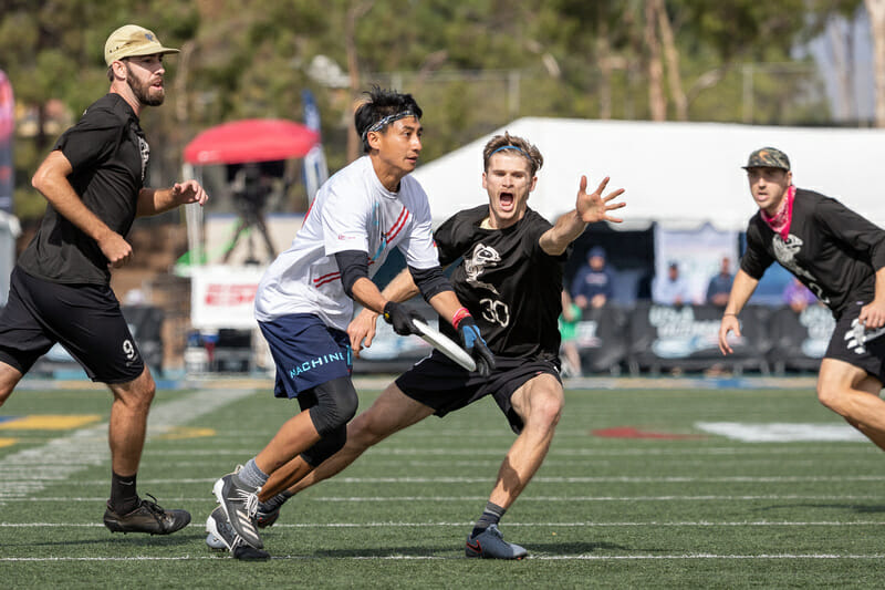 2019 finalists Seattle Sockeye and Chicago Machine enter 2021 again among the favorites to challenge for a club men's title. Photo: Rodney Chen -- UltiPhotos.com