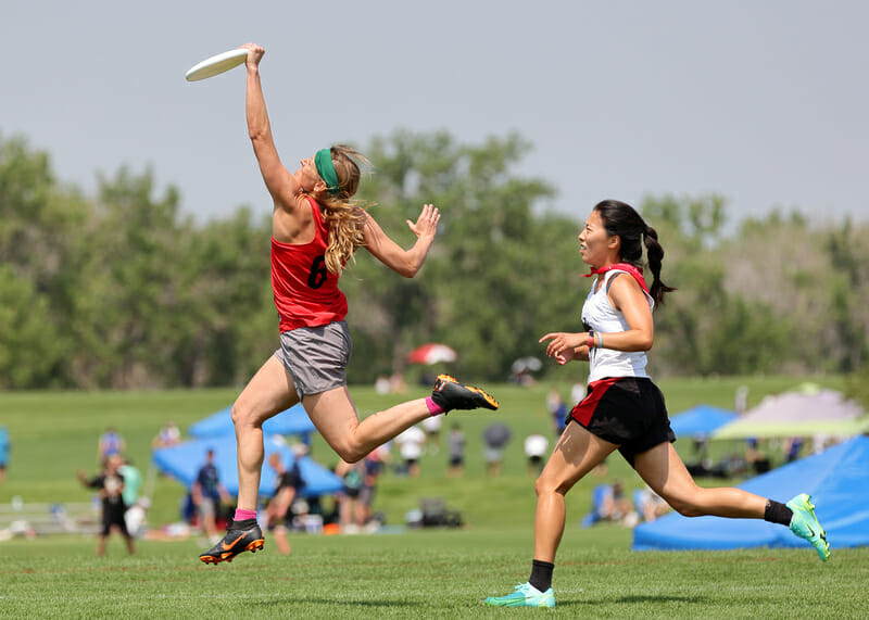 Action from Fort Collins shame.'s semifinal match with Durham Toro at the 2021 Pro-Elite Challenge in Aurora, CO. Photo: Ken Forman — UltiPhotos.com