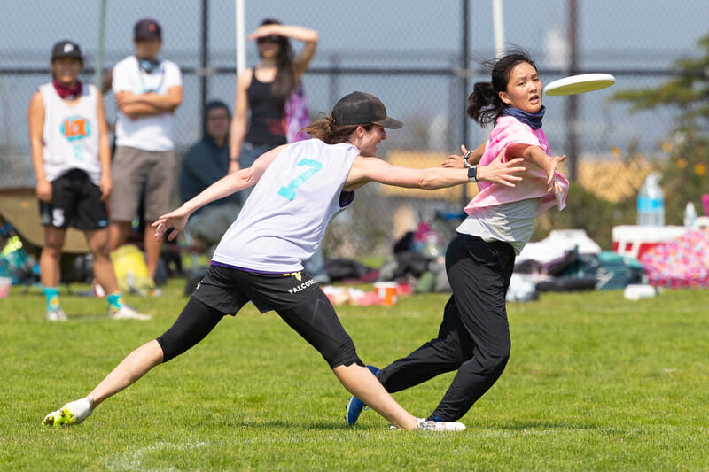 San Diego 4ks for Friends vs San Francisco LOL at the 2021 Wilson Invite. Photo: Rodney Chen -- UltiPhotos.com