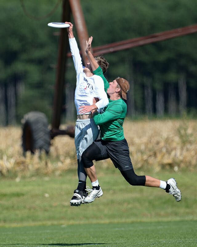 Leveled but comes away with the disc at 2021 Mid-Atlantic Club Regionals. Photo: Kevin Leclaire — UltiPhotos.com