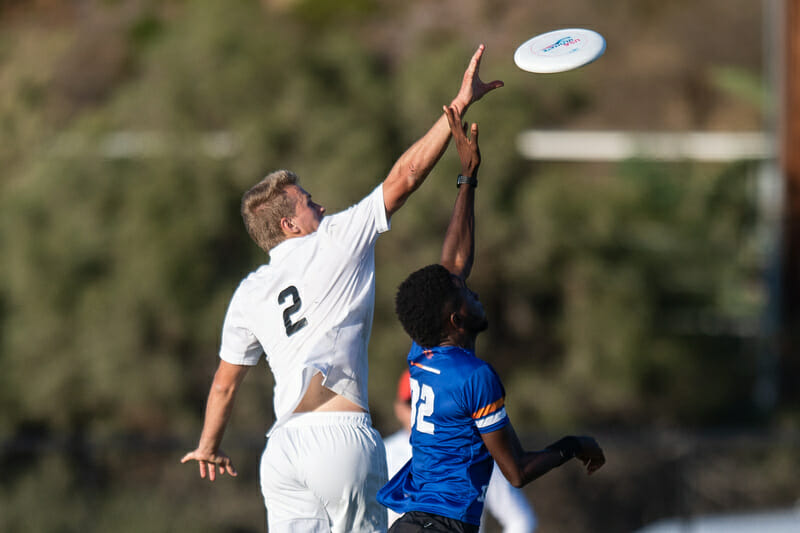 Things were looking up for both UTah Killjoys and New York Pony on Thursday at the 2021 CLub Championships. Photo: Sam Hotaling -- UltiPhotos.com