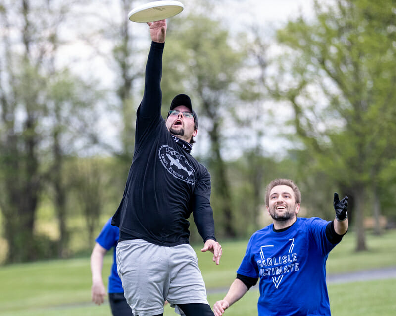 Ultimate Frisbee - Western Mustangs Sports