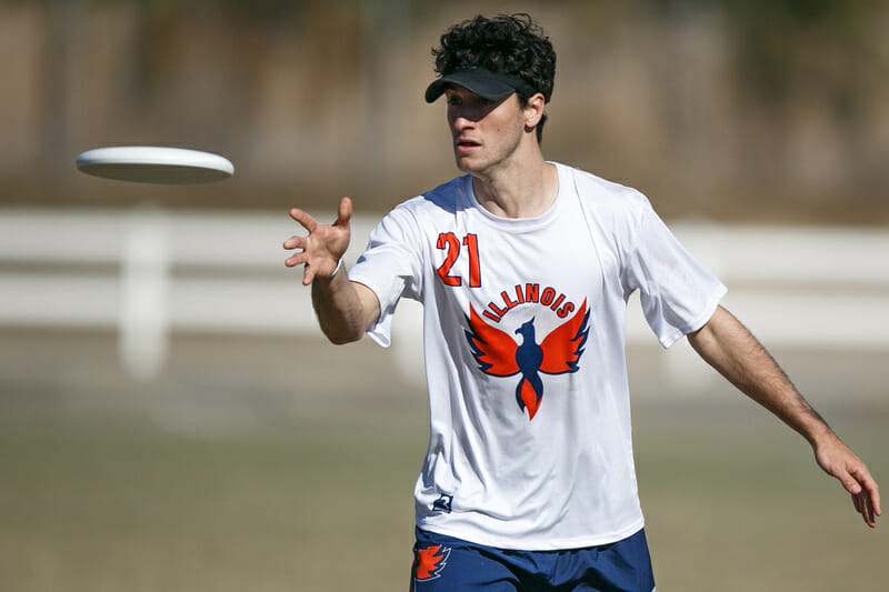 Illinois' Eli Artemakis. Photo: William 'Brody' Brotman -- UltiPhotos.com