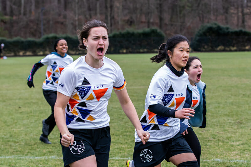 Tufts Ewo's sideline gets loud at Queen City Tune Up 2022