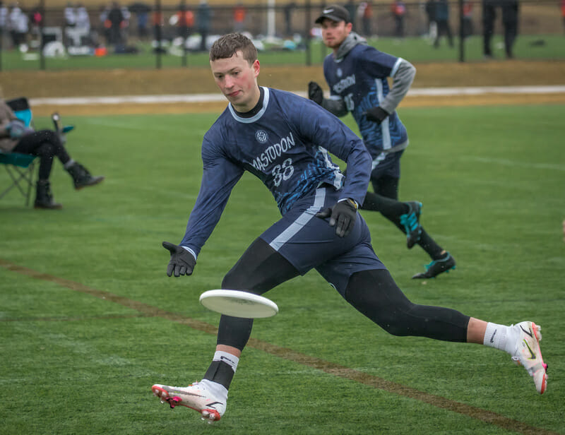 Wheaton Mastadon enter the weekend as the top seed at Great Lakes D-III Men's Regionals. Photo: Rudy Desort -- UltiPhotos.com