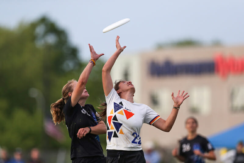 Bella Donna and Atropa Ultimate  Womxn's Ultimate Frisbee, UW