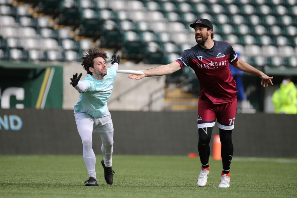 Colorado Summit's Jonathan Nethercutt extends a backhand during their win over Portland Nitro in the 2022 AUDL regular season