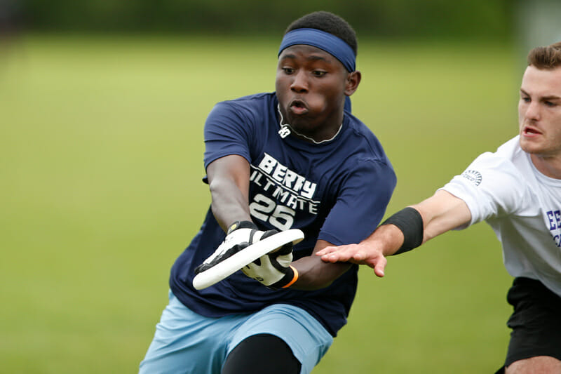 Berry's Collin Hill at the 2022 D-III College Championships. Photo: William 'Brody' Brotman -- UltiPhotos.com