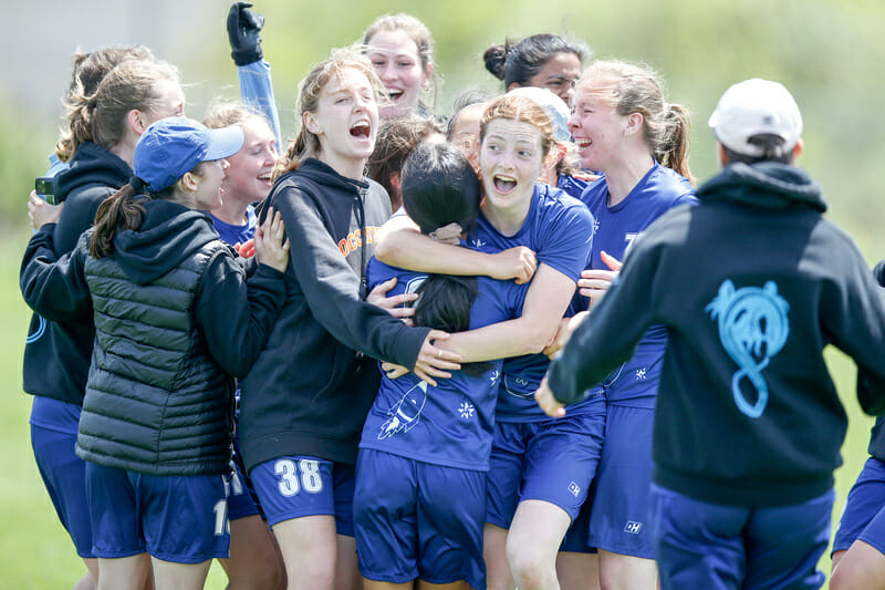 Wellesley celebrating a bracket win at the 2022 College Championships. Photo: William 'Brody' Brotman -- UltiPhotos.com