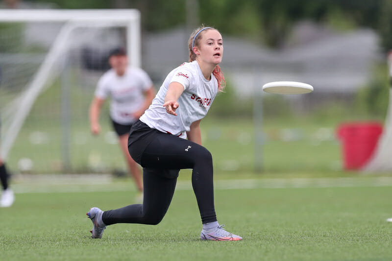 Stanford's Hannah Huddleston. Photo: Paul Rutherford -- UltiPhotos.com