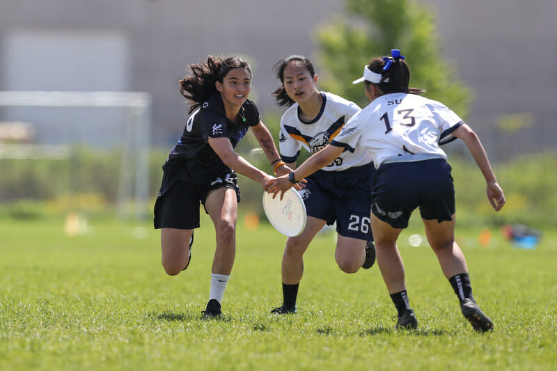 UC San Diego's Ava Hanna at the 2022 D-I College Championships. Photo: Paul Rutherford -- UltiPhotos.com