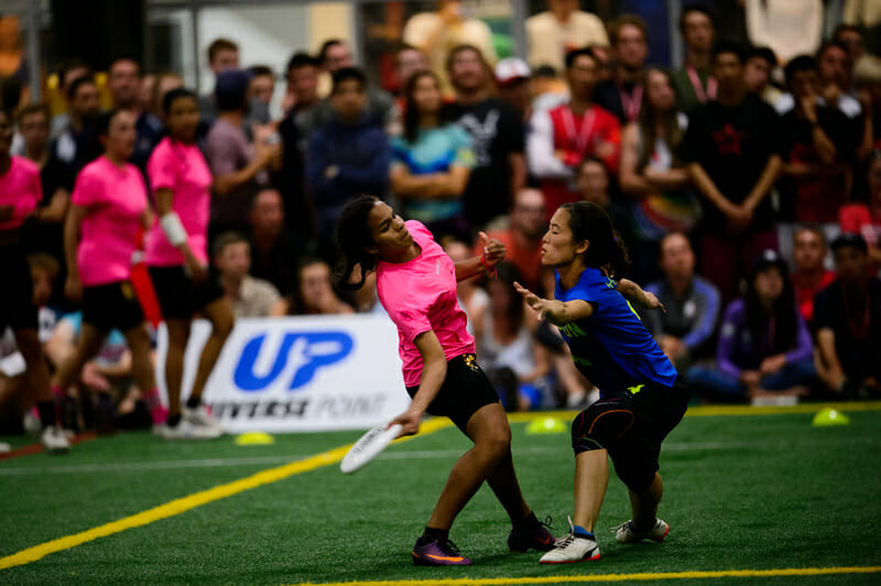 Revolution's Valeria Cardenas is marked by Brute Squad's Lien Hoffmann at the 2018 World Ultimate Club Championships. 