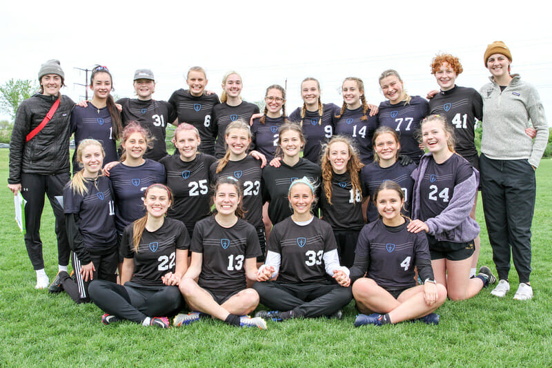 St. Olaf coaches Rebecca Enders (right) and Biz Cook (left) with their team. Photo: William 'Brody' Brotman -- UltiPhotos.com