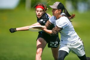 Lehigh's Anna Sivinski. Photo: William 'Brody' Brotman -- UltiPhotos.com