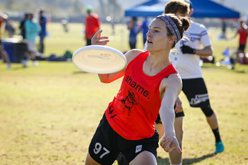 Fort Collins shame.'s Sarah Pesch at the 2021 USAU Club Championships.