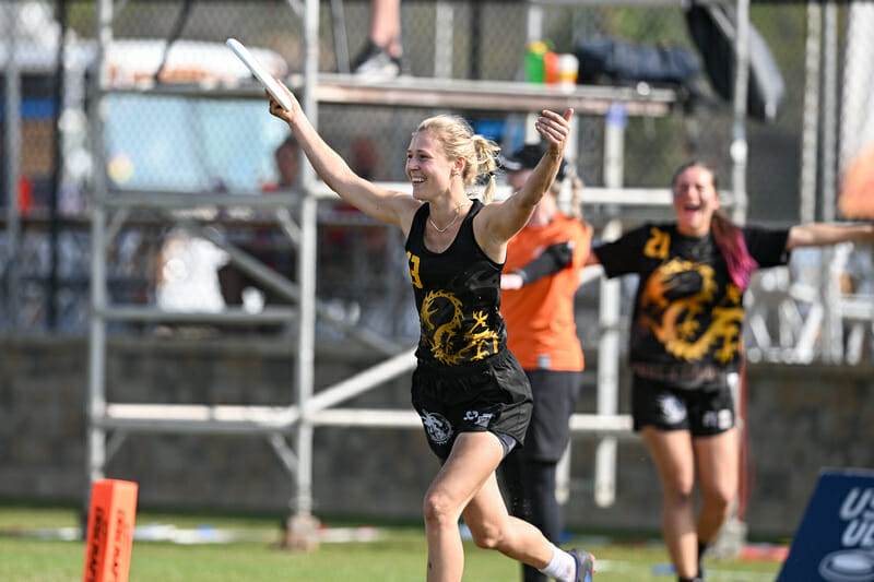 FIRST LOOK: USA National Team Black Jerseys - Livewire - Ultiworld