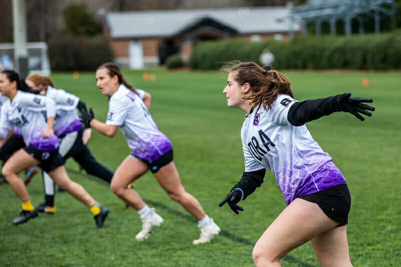 Ultimate Frisbee - Western Mustangs Sports