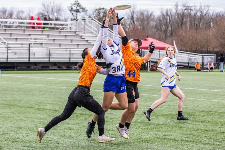 College Update UNC Sweeps Queen City Tune Up Ultiworld