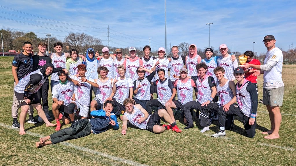 Massachusetts Zoodisc pose after winning the ultimate frisbee Smoky Mountain Invite 2024. Photo: Deirdre Abrahamsson