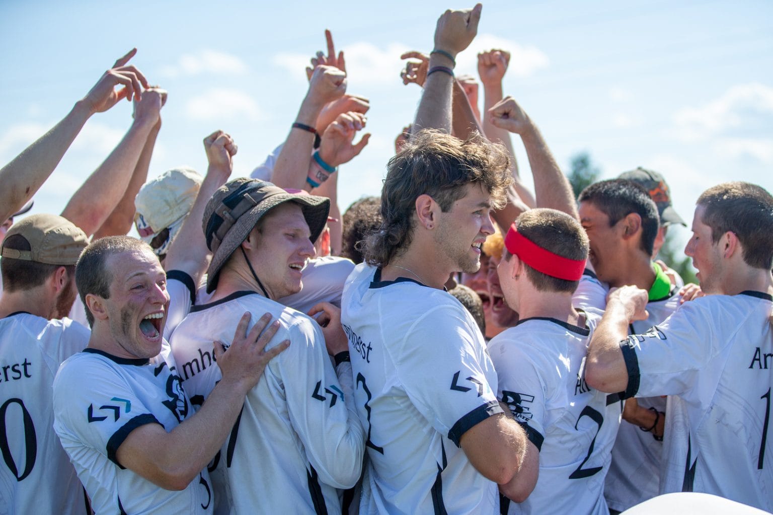 Sememi Recap D-I College Championships 2026: UMass Muscle Past Oregon in Complete ...